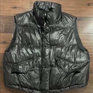 H&M Boxy Black Stand-Up-Collar Puffer Vest Size L